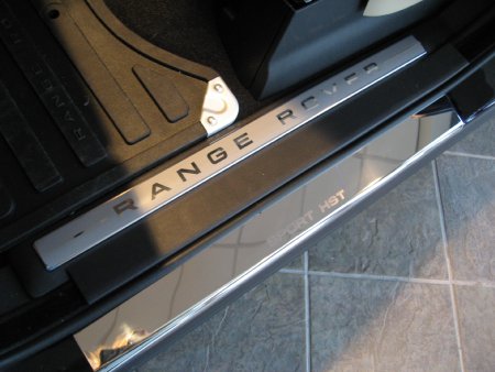 Range Rover Sport Inner Sill Step Covers 'SPORT HST' Logo - Click Image to Close